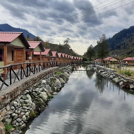 Shivalaya Retreat Hotel Manāli Eksteriør billede