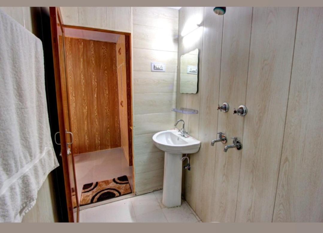 Shivalaya Retreat Hotel Manāli Eksteriør billede
